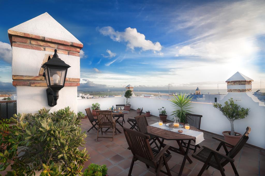 Hotel Restaurante Blanco Y Verde Conil De La Frontera Luaran gambar