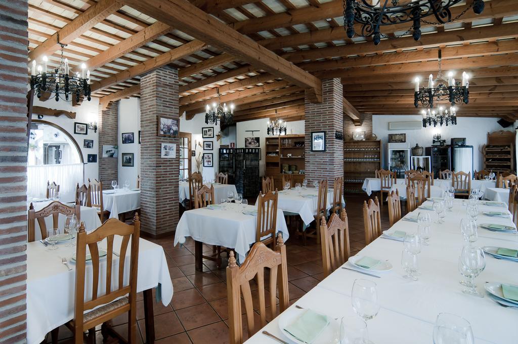 Hotel Restaurante Blanco Y Verde Conil De La Frontera Luaran gambar